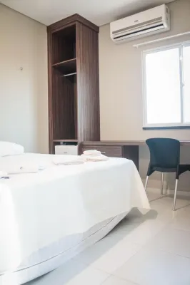 Ello Hotel - 2-Star