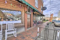 Comfy Damascus Apartment - Walkable Location
