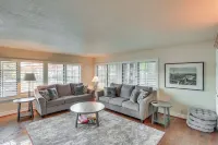 Waterfront Lake Arrowhead Townhome w/ Balconies!