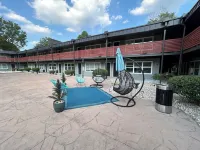 Chic & Cozy Plaza Midwood Gem-1 bedroom condo with A/C