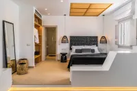 Arotron Santorini - Bed and Breakfasts