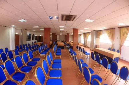 Hotel Caldas Internacional Отели в г. Коту