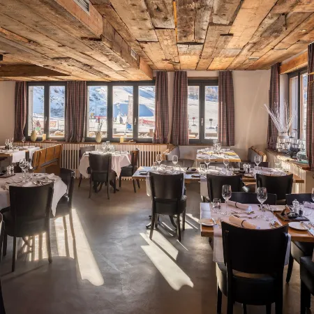 Hotel the Larix Ski-in Ski-Out