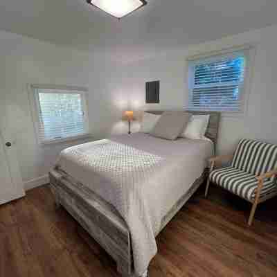 Valley Ford Hotel Rooms