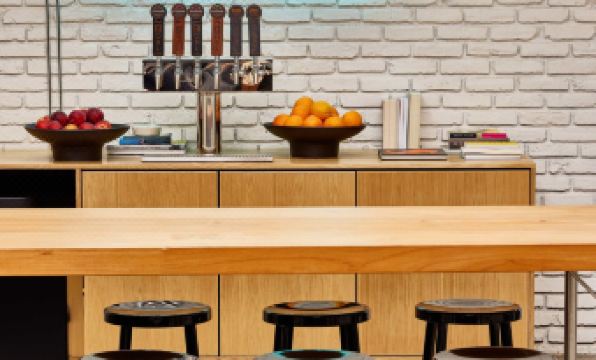 Bluebird Spa City Motor Lodge