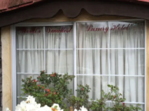 Little Inn on Willow Hotels in Chemainus