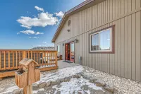 Modern Mtn Home w/ Sports Court, Near Alto Lake! - Wi-Fi