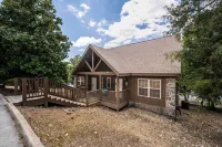Lakefront Branson Cabin 6 Mi to Branson Strip! Hotel di Ruth C Township