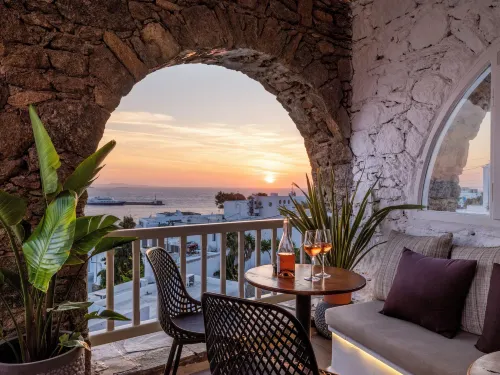 Yalos Hotel Sunset View Mykonos Town Private Rooms - Bed and Breakfasts