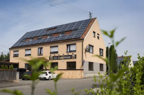 Landgasthof Zur Sonne Hotels in Lauingen