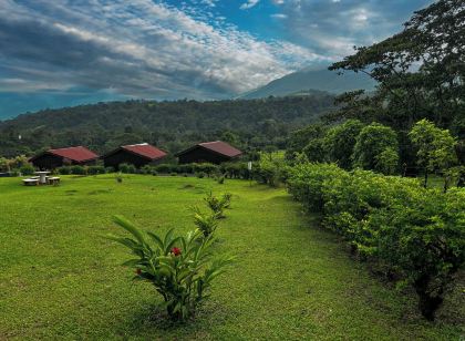 Arenal Roca Lodge