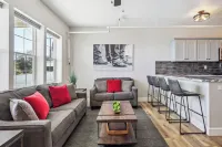 Mountain-View Deck Stylish Virginia City Apt!