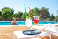 HOTEL VRATA KRKE - piscina