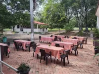 Arizona Ranch Hotel Hotels in Girardot