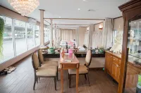 โรงแรมเดอะโขทัย ลัคซูรี่ ดีไซน์ - ที่มีสปา