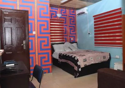 Luxurious Awoyaya Apartment With Private Pool and Garden Hotels near RCCG The Messiah's Place