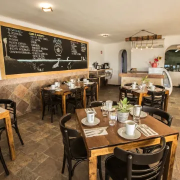 Hotel & Suites El Moro