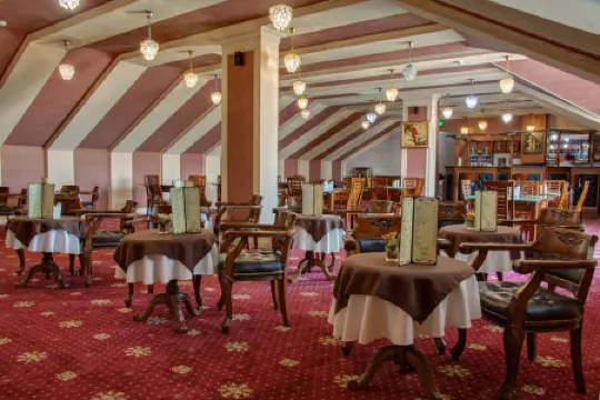 City Line Boutique Hotel Отели рядом с Аэропорт Ташкент