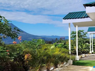 CABAÑAS DOÑA LELA