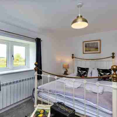 The Warren Rooms