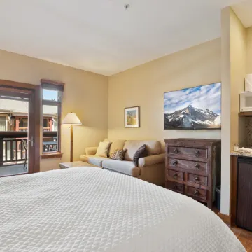 Unequalled Ski in Out, Next to Gondola, Sundial hotel room, Pool, Hot tub, Condo Nast Winner C216A