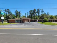 Economy Inn - Motels