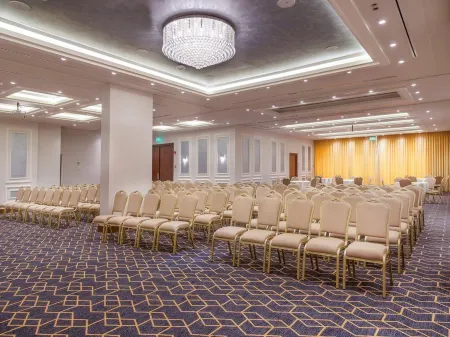 Gerasa Hotel Отели в г. Zayy Sub-District