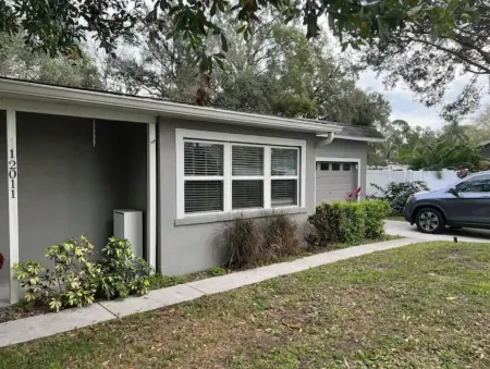 Super cozy home away in Tampa