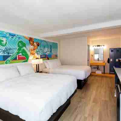 HomeField Inn Rooms