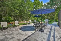 Huge Lutz Family Retreat w/ Game Room & Pool! - Wifi