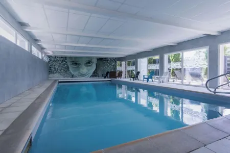 Brit Hotel Confort Saint-Brieuc Langueux Отели в г. Морьё