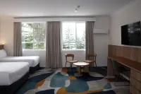 Seabreeze Beach Hotel Hotels in South West Rocks