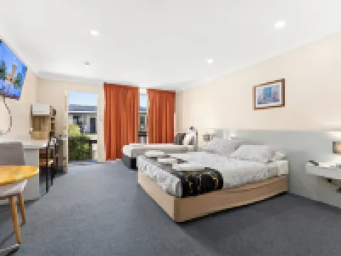 อเล็กซานเดอร์ โมเต็ล โรงแรมในวอริก