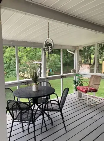 Come see the Great Smoky Mountains.