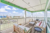 Ocean Views Optional Golf Cart Sleeps 14