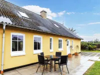 8 Person Holiday Home in Lokken-by Traum