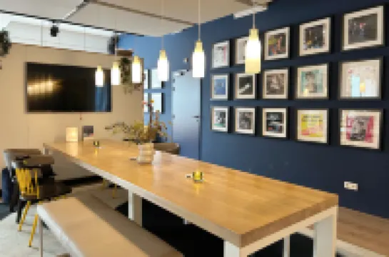 홀리데이 인 - 더 니우, 데어리 할렘 바이 IHG