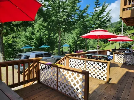 Hwacheon Sankkunuijib Pension Отели в г. Хвачхон