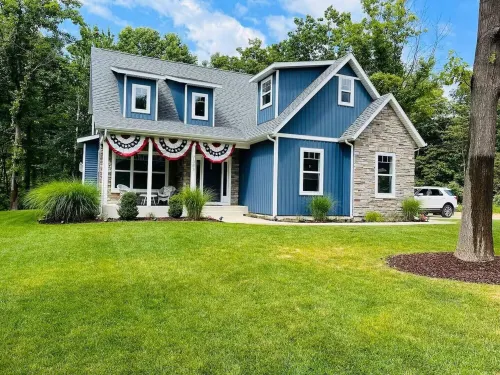 Beautiful and Serene Vacation Rental on a Quiet Corner Near Beach Access! Hotels in Casco Township