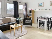Bright apartment for 4 people 5 minutes from the center of Lille Hotels in Marcq-en-Baroeul