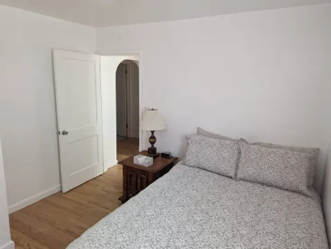 Nestled in the heart of Pierre, shopping & dining near.