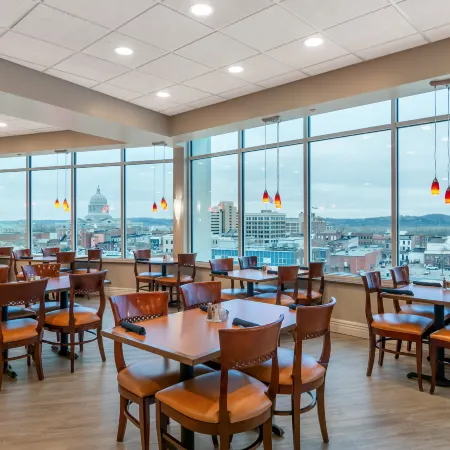DoubleTree by Hilton Hotel Jefferson City