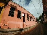 Viajero Cartagena - Centro Hostel Hotels near Monumento India Catalina