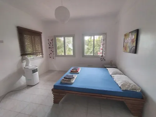 Dream villa over the sea with 160 m³ living space and 1000 m³ garden, sea view