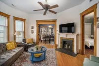 NEW Charming 2nd Floor Victorian Flat in Downtown Kalamazoo