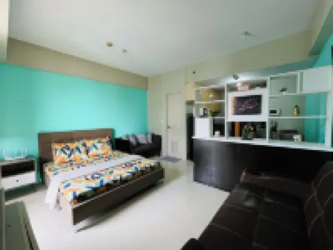 One Palm Tree Villas