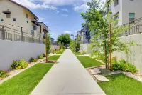 1 Mi to Intel Campus! Chandler Townhome w/ Pools - Spa