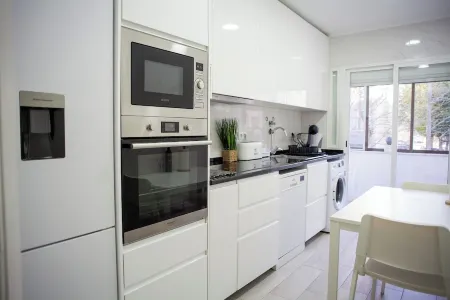 Just4u Apartment - Near Lisbon & Beach