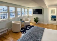 Harborside Inn فنادق في نيوبورت