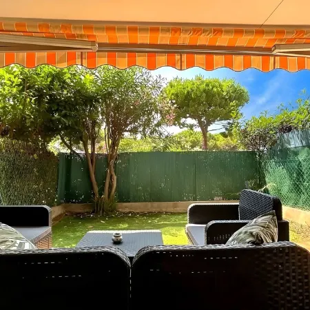 Elegant Haven of Peace | Garage | Terrace | Garden | Residential Pool |WiFi